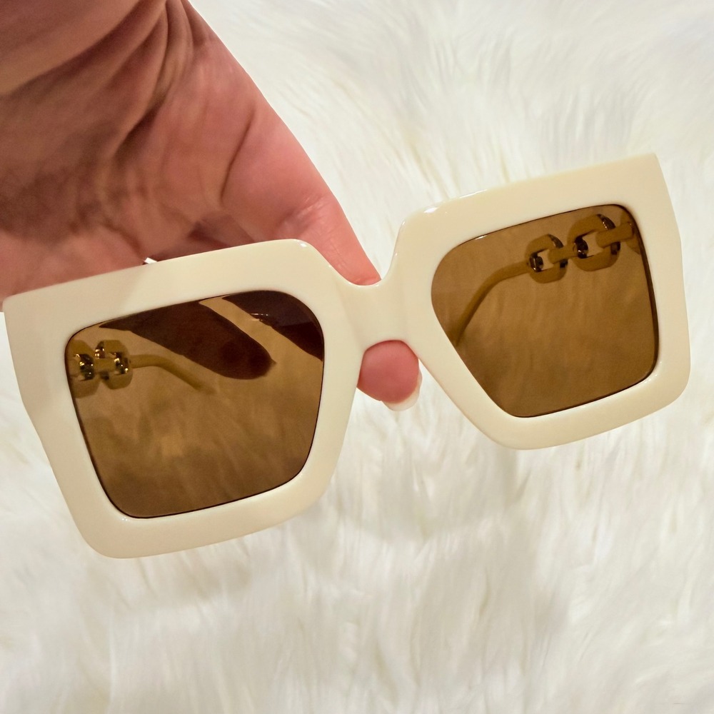 Cream Square Oversized Sunglasses Gold Chunky Chain Link Temples Retro Statement - Picture 4 of 4